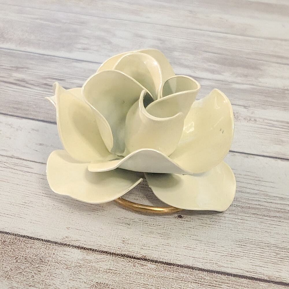 Vintage Jeri-Lou Scarf Clip - Large 3D Flower Statement Cream